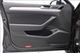 Volkswagen Passat, 2,0 TDI 110kW DSG Business Zár,