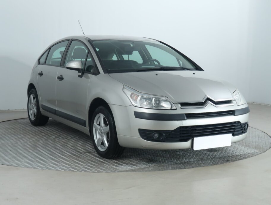 Citroen C4, 1.4 16V, ČR,2.maj, po STK, Klima,,
