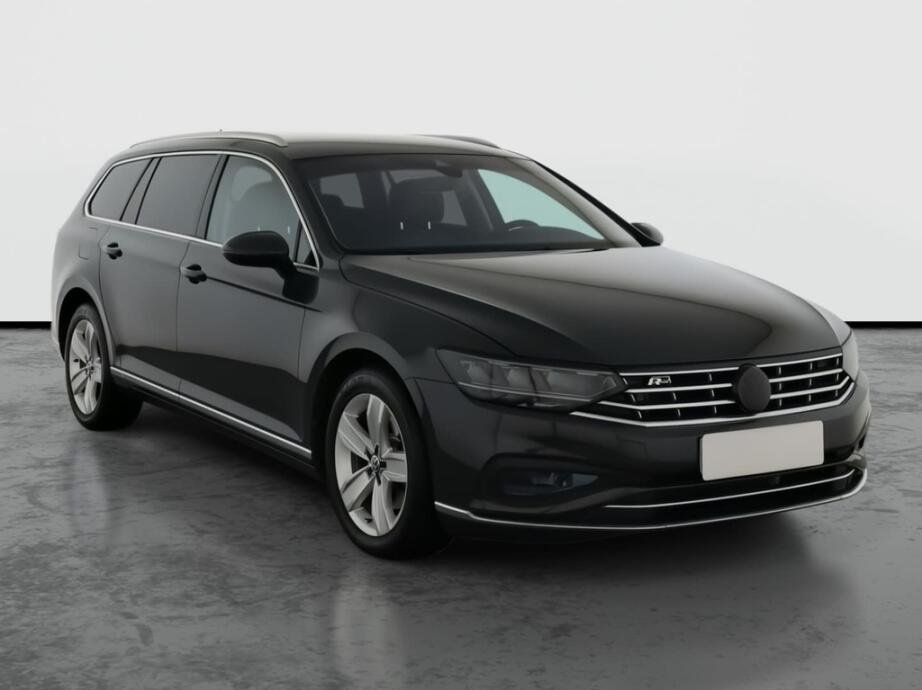 VW Passat, 2.0 TDIR-Line , Automat, Serv.kniha,,