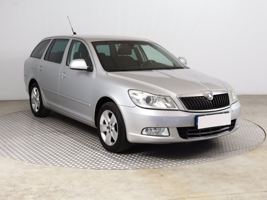 Skoda Octavia, 2.0 TDIElegance , Serv.kniha, Klima