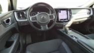 Volvo XC60, B4 FWD Momentum Auto, SUV, nafta