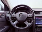 Škoda Superb, 2.0 TDi Elegance, ČR, sedan, nafta