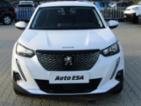 Peugeot 2008, 1.2PT, ČR, LED, SUV, benzín