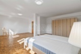 Pronájem prostorného mezonetového bytu 5+kk, 184 m and sup2 , ul. Kateřinská, Praha 2  Nové Město