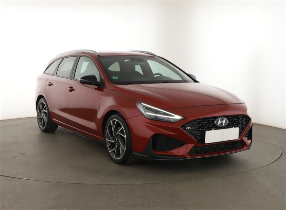 Hyundai i30, 1.5 T-GDI MHEV,, Combi, Benzín