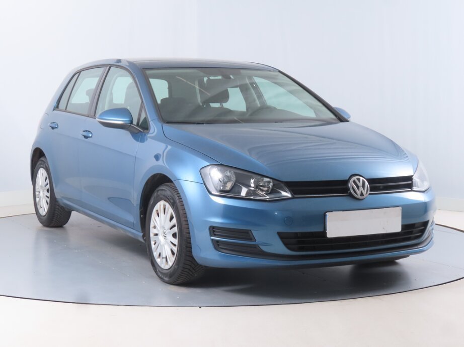 VW Golf, 1.2 TSI, ČR,2.maj, Hatchback, Benzín