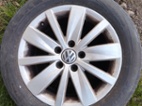 4 x originál VW alu disky+letní pneu