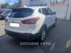 Nissan Qashqai, 1.2TCe, ČR, Klima, SUV, benzín