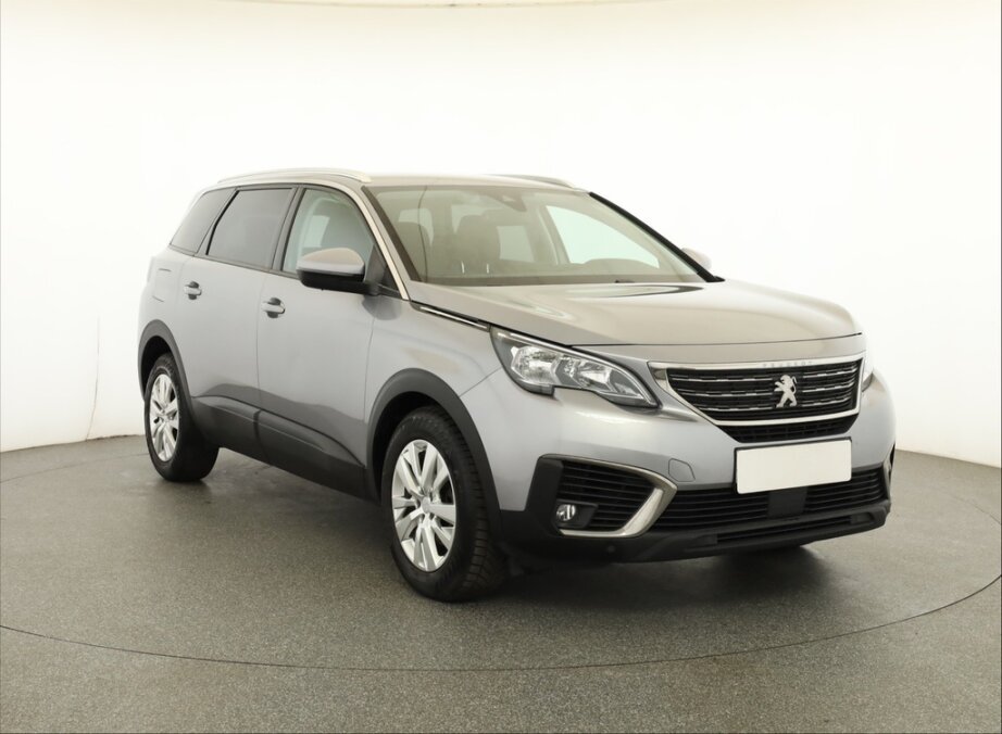 Peugeot 5008, 1.5 BlueHDi, Automat, 7 míst, Serv