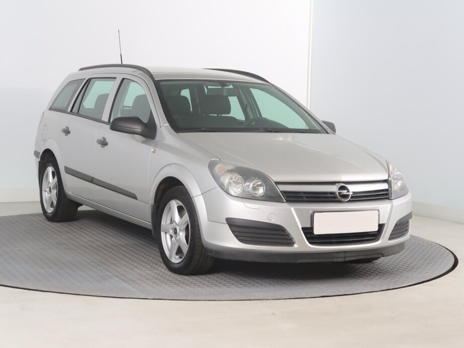 Opel Astra, 1.9 CDTI, po STK, Tažné, Klima,, Combi