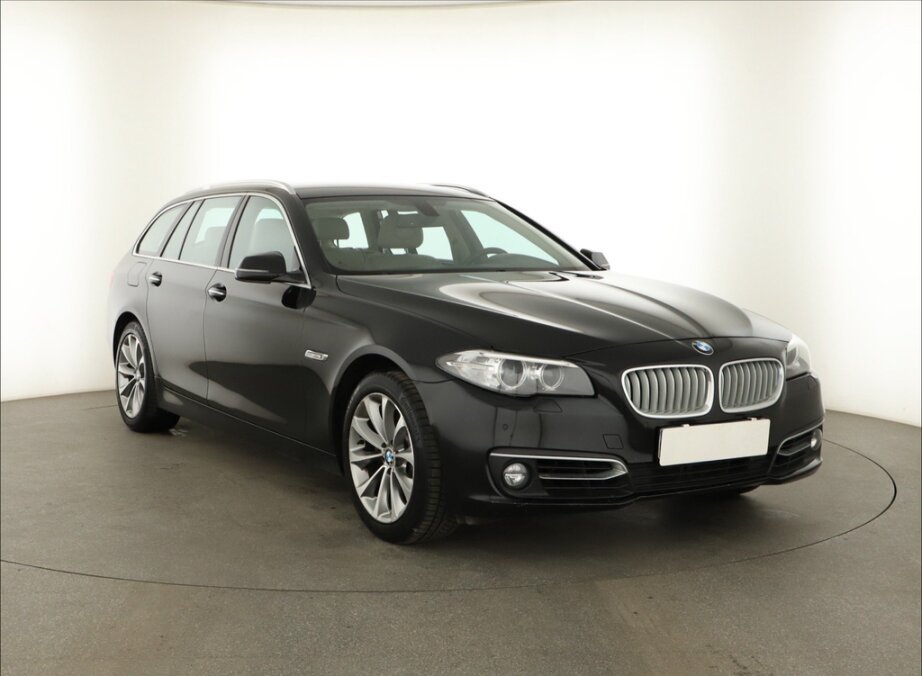 BMW Řada 5, 520d xDrive, 4X4, Automat, Serv.kniha,