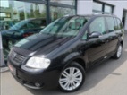 Volkswagen Touran, 2,0 TDi,103kW,Aut.klima,tažné,