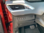 Peugeot 2008, ACTIVE 1.2i 81kW Automat Čr, SUV,