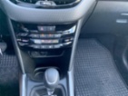 Peugeot 2008, ACTIVE 1.2i 81kW Automat Čr, SUV,