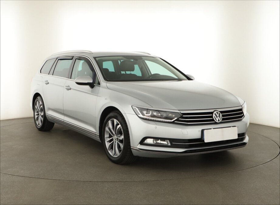 VW Passat, 2.0 TDI, Kůže, Navi, Tempomat,, Combi,