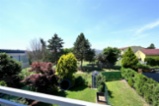Pronájem nezařízeného 2+kk  67,5m2 Vestec, balkon, jedno parkovací stání, komora