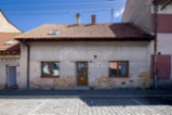 Na prodej rodinný dům 6+2, 170m2, ul. Jánské náměstí, Kostelec nad Černými lesy