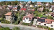 Prostorný rodinný dům 6+kk s dvojgaráží a zahradou v Hořovicích, ulice Klostermannova