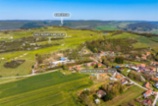 Prodej pozemku ke stavbě rodinného domu, 1001m2 výhled na Golf Resort Karlštejn, 5km hrad Karlštej