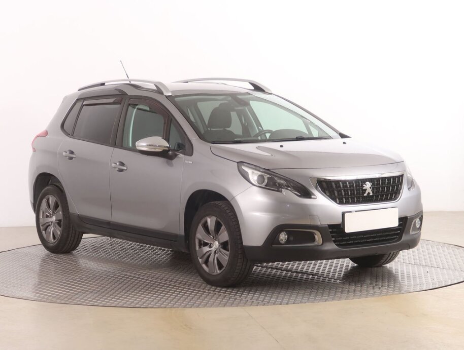 Peugeot 2008, 1.2 PureTechStyle , ČR,2.maj, Serv