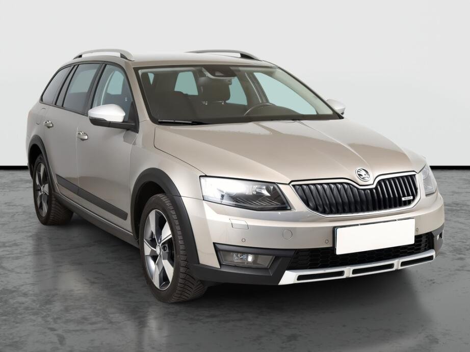 Skoda Octavia, 2.0 TDIScout , 4X4, Navi, Bi-Xenony