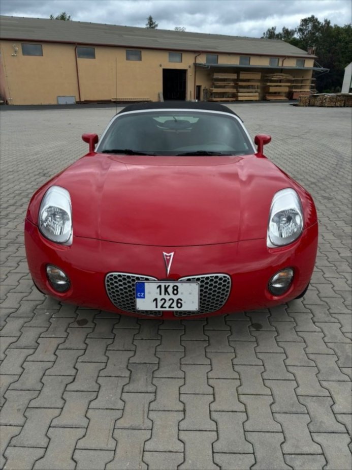 Pontiac Ostatní Solstice - stahovací střecha