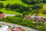 Prodej rodinného domu s velkým stavebním pozemkem