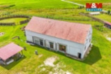 Prodej zemědělského objektu v Křižovatce s pozemkem 10428 m2
