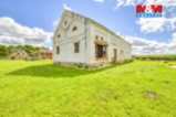 Prodej zemědělského objektu v Křižovatce s pozemkem 10428 m2