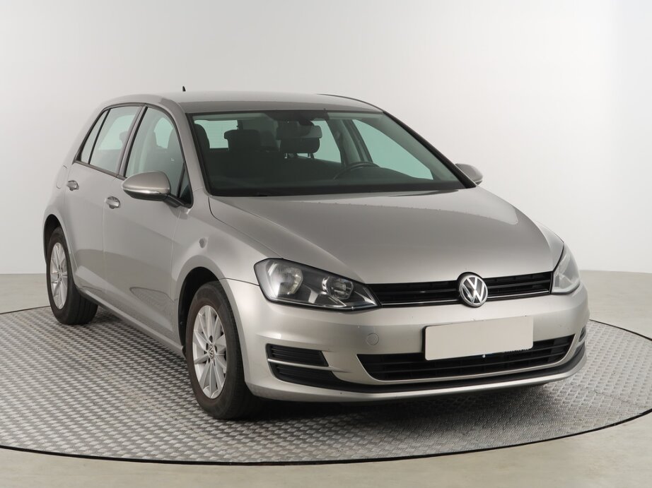 VW Golf, 1.2 TSI, ČR,2.maj, Klima, Tempomat,