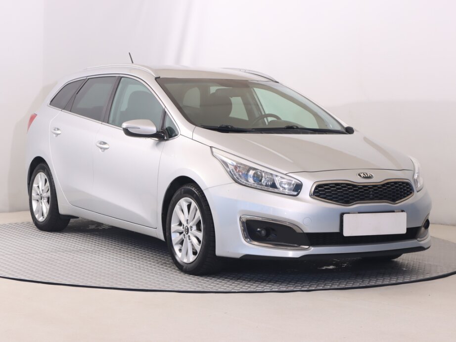 Kia Ceed, 1.6 CRDi, ČR,2.maj, Serv.kniha, Combi,
