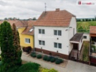 Rodinný dům 6+1 se dvorem a zahrado