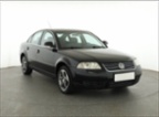 VW Passat, 1.9 TDI, jezdí výborně, Sedan/Saloon,
