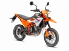KTM 390 SMC R model 2025 akce, supermoto