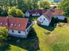 Výjimečná venkovská usedlost – Opřetice (35 min od Prahy)