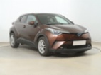 Toyota C-HR, 1.8 Hybrid, Automat, ČR,2.maj,, SUV,