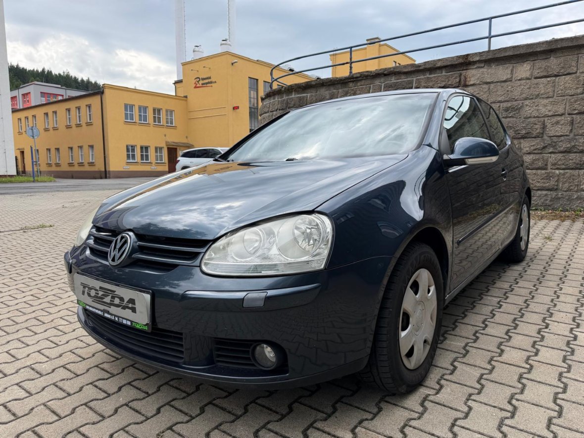 Volkswagen Golf, 1,4i 16V / 59 kW /, hatchback,