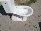 WC mísa s nádržkou