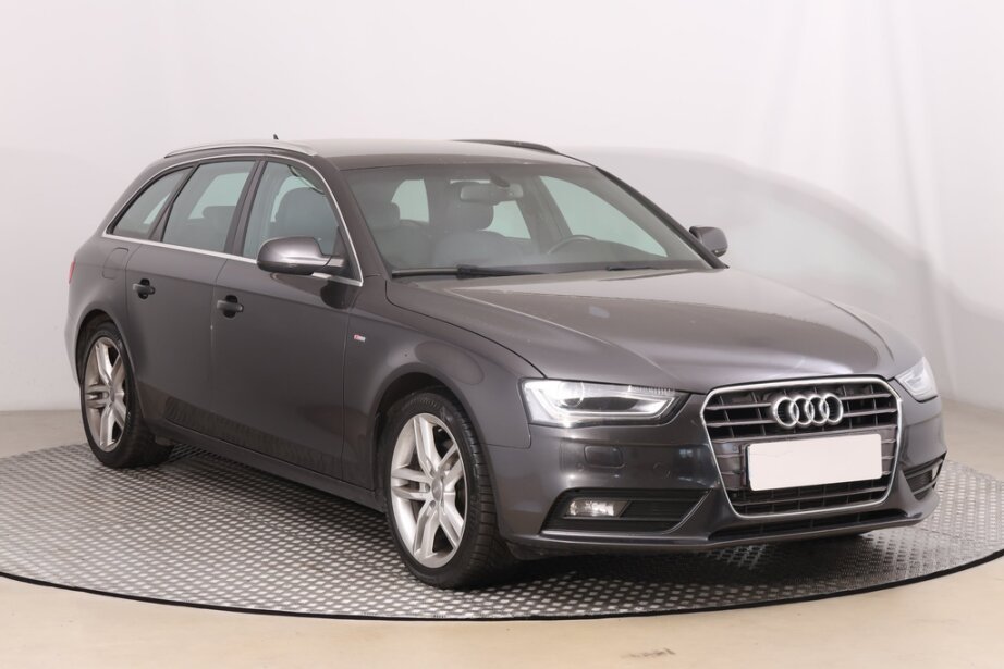 Audi A4, 2.0 TDIS-Line , Kůže, Navi, Bi-Xenony,,