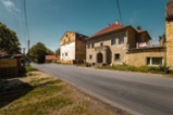 Prodej komerčního areálu 2 956 m^2, pozemek 5 482 m^2 – Hředle u Rakovníka
