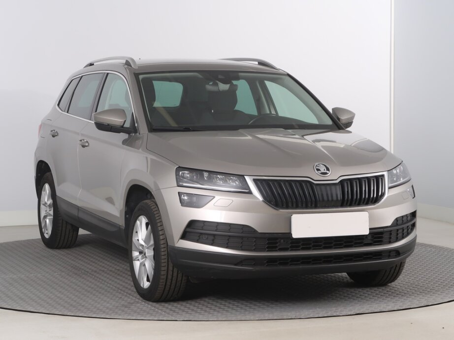 Skoda Karoq, 1.6 TDI, ČR,2.maj, Navi, Tempomat,,