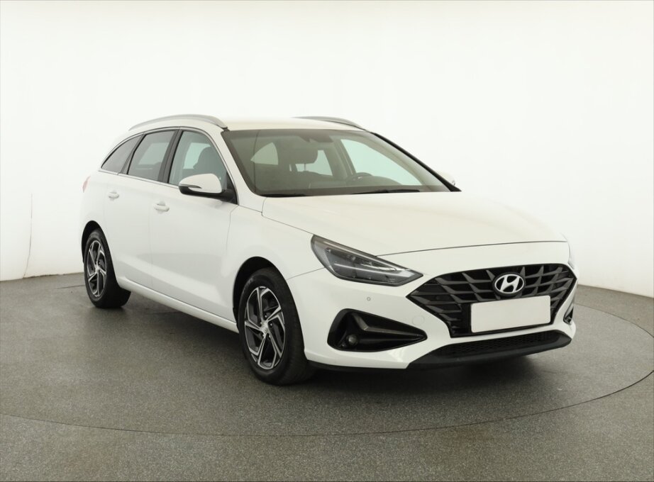 Hyundai i30, 1.6 CRDi, ČR,1.maj, Serv.kniha,,