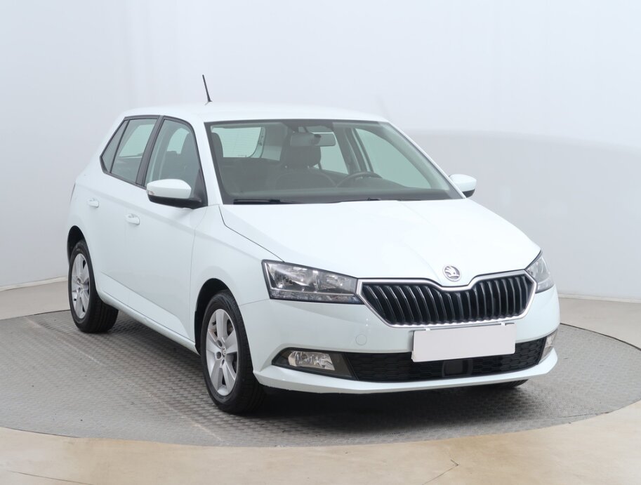 Skoda Fabia, 1.0 TSIAmbition , ČR,2.maj,,