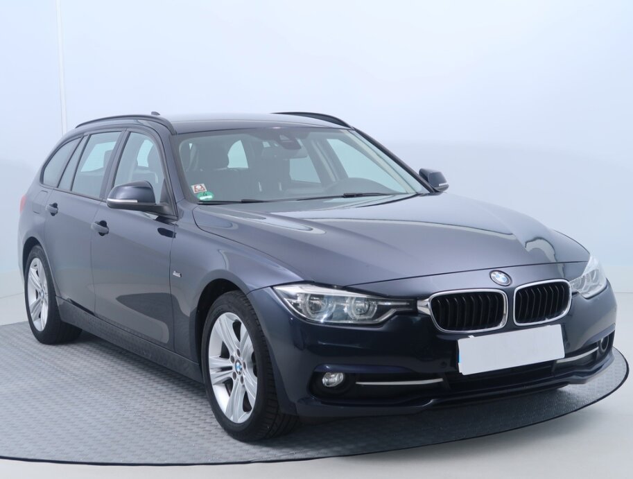 BMW Řada 3, 320 d xDrive, 4X4, Automat, Kůže, Navi