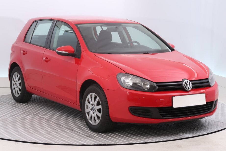 VW Golf, 1.4 16V, Navi, Klima, Park. senzory,