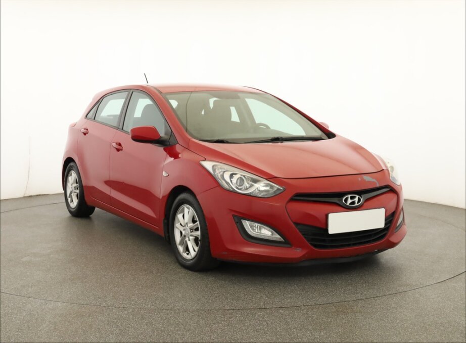 Hyundai i30, 1.4 CVVT, Klima, dobrý stav,