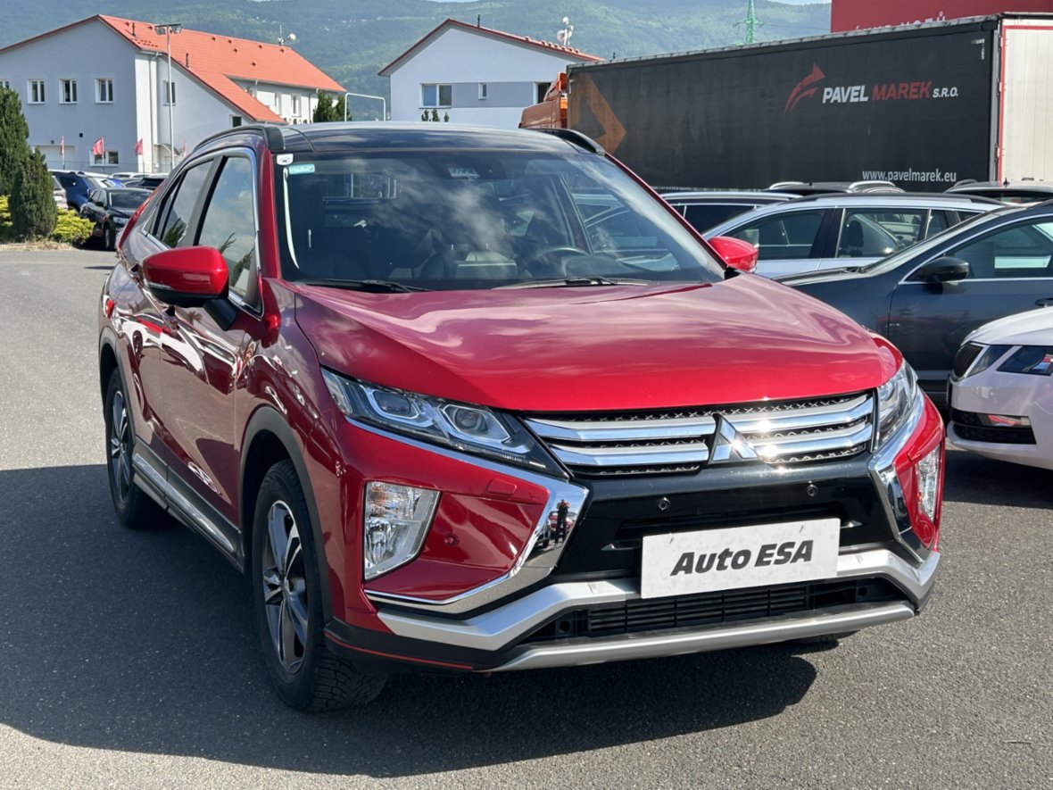 Mitsubishi Eclipse Cross, 4X4 1.5T-MiVEC, AT, LED,