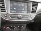 Opel Crossland X, 1.2T, ČR, AT, park.čidla, SUV,