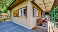 Zděná chata s výhledem, 3,5 km od hranice Prahy