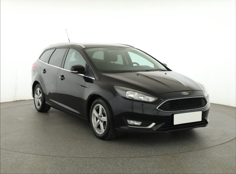Ford Focus, 1.0 EcoBoost, Serv.kniha, Klima,,